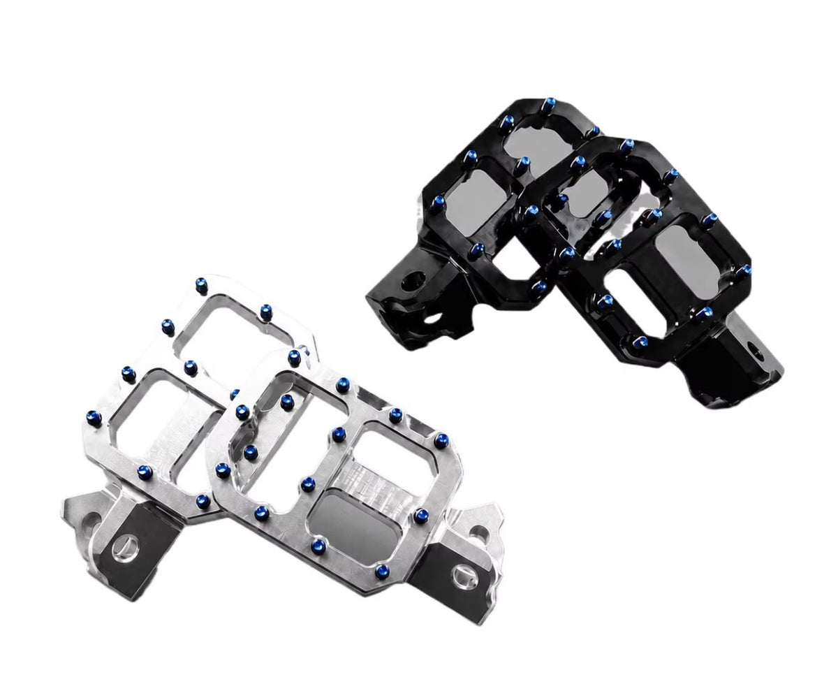 Titanium Wide Foot Pegs